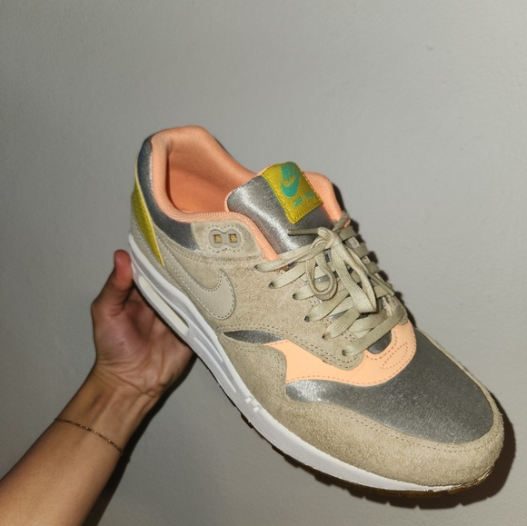 NIKE Wmms Air Max 1 STRING SUNSET GLOW 8.5 US - Picture 3 of 8